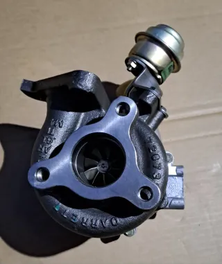 Turbo Nissan 2.2 136cv