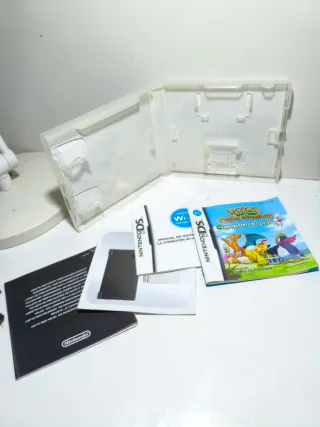 Caja y manual Pokémon Exploradores del Cielo DS