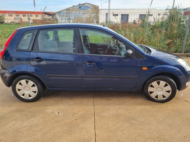 Ford Fiesta 2004