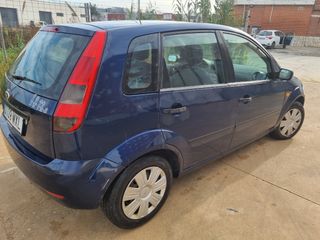 Ford Fiesta 2004