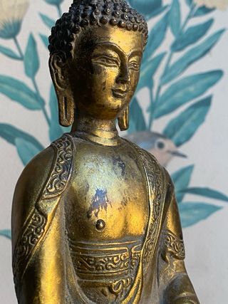 Statuetta Buddha consacrato Dorata