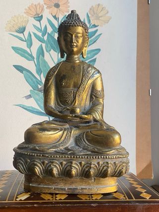 Statuetta Buddha consacrato Dorata