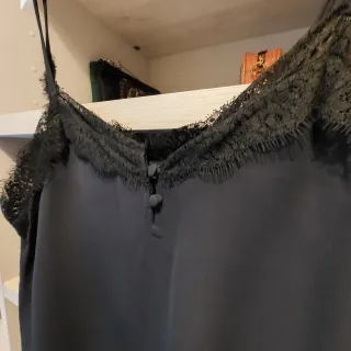 Top Mango Negro Encaje Talla L