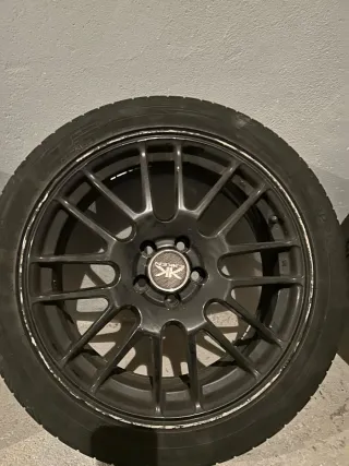 Llantas 17 5x100 Negras