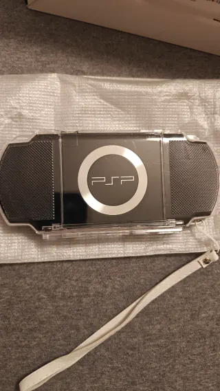 Sony PSP 2004 Piano Black - Come Nuova - 16GB