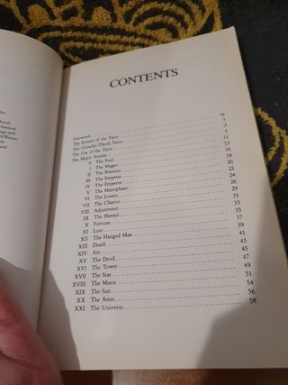 Tarot: Mirror of the Soul Handbook for the Aleister Crowley Tarot