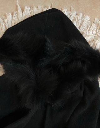 Capa El Corte Inglés con pelo natural