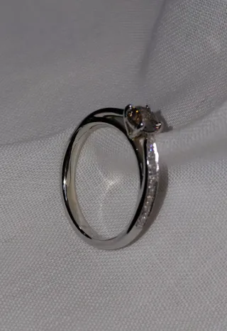 Anillo Oro Blanco 14k Diamante Fancy Marrón