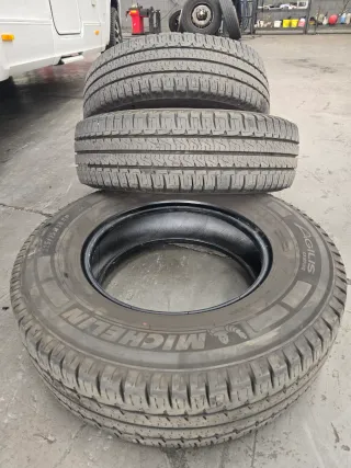 Michelin Agilis Autocaravana 225/75R16 CP 116Q M+S