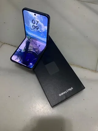 Samsung Galaxy Z Flip 5 Azul Marino