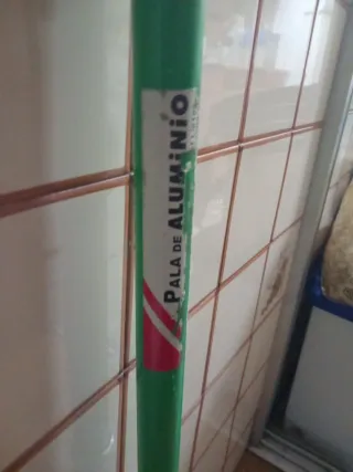 Pala de jardín de aluminio