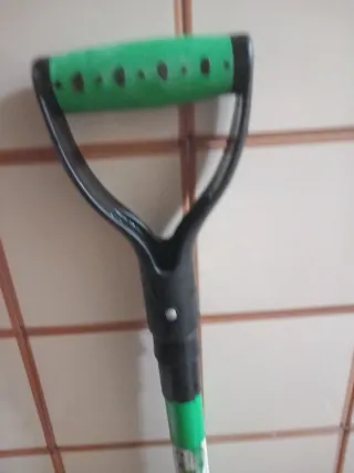 Pala de jardín de aluminio