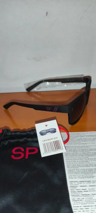 Gafas de sol SunPlanet rojas y negras