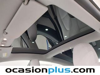 Tesla Model 3 Estándar Plus RWD 225 kW (306 CV)