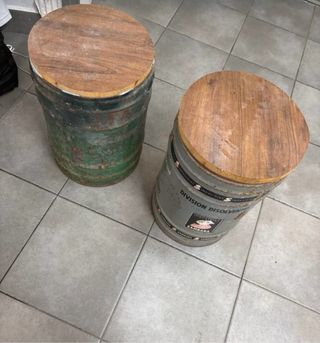 Taburetes Chapa Vintage Gris y Verde