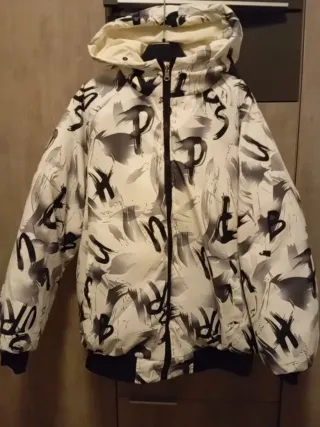 Chaqueta acolchada negra y blanca Talla L