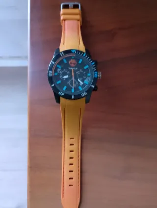 Reloj Timberland Negro Naranja