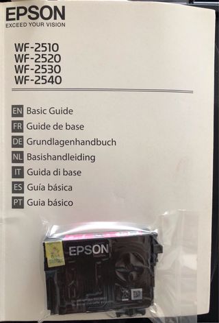 Impresora Epson WF-2530: Imprime y Escanea