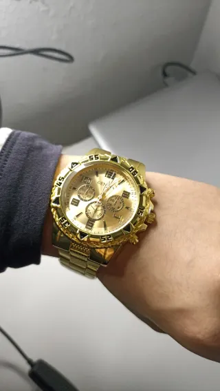 Oferta- Reloj dorado con correa plegable hombre