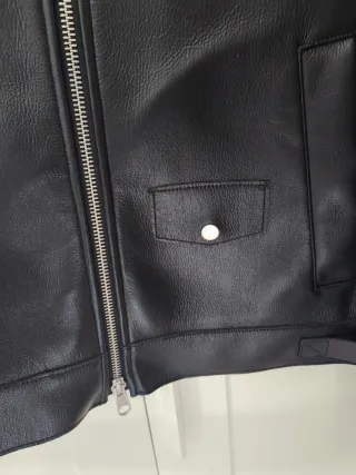 Chaqueta Biker Zara Cuero Sintético Negra Talla L