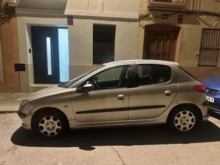 Peugeot 206 2002
