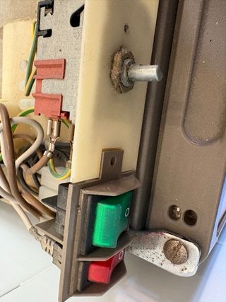 Nevera trivalente para caravana