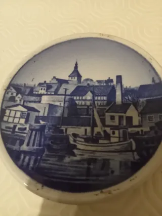 Piatto Royal Copenhagen scena porto