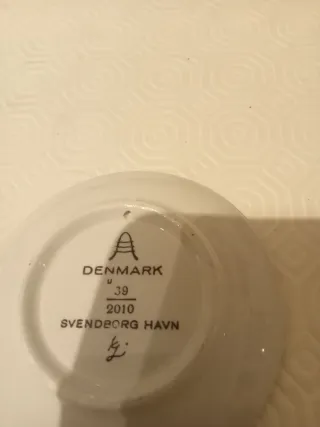 Piatto Royal Copenhagen scena porto