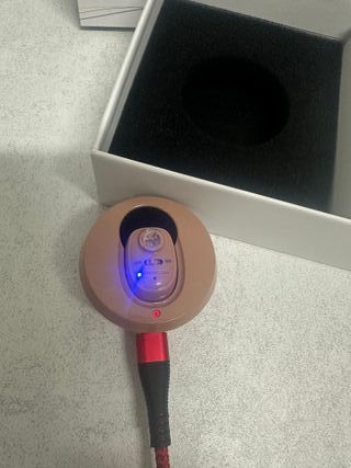 Dispositivo de sonido Britzgo, especialmente diseñado para personas mayores