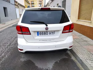 Fiat Freemont averiado