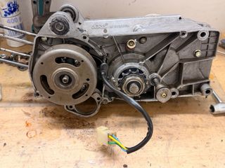 Motor Derbi Variant start pedales