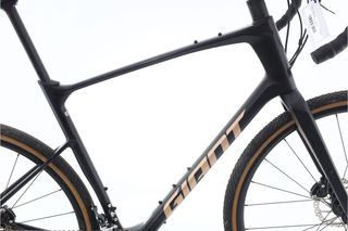 Giant Revolt 3 (gravel) t.58 Reacondicionada