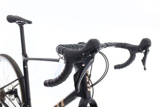 Giant Revolt 3 (gravel) t.58 Reacondicionada