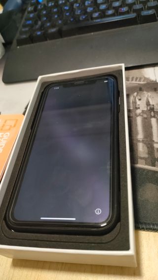 teléfono smartphone  iphne xr buen estado