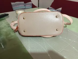 Bolso Bimba y Lola mano y bandolera beige/rosa