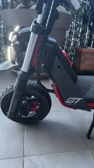 Patinete Eléctrico Segway ZT3 Pro