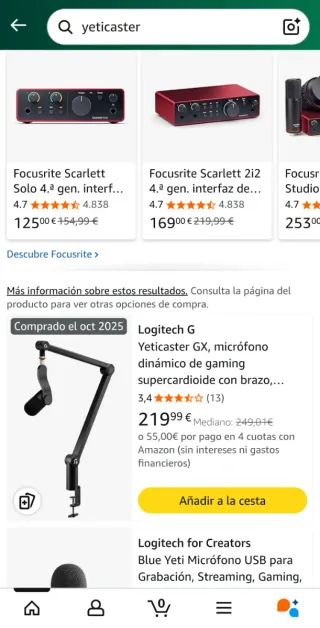 Micrófono Gamer Logitech Yeticaster gx con brazo.