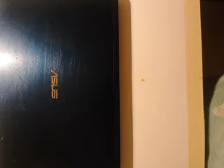 ASUS A555L per parti