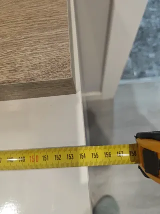 Muebles recibidor en blanco y roble con espejo