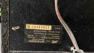 Altavoces JVC Negros