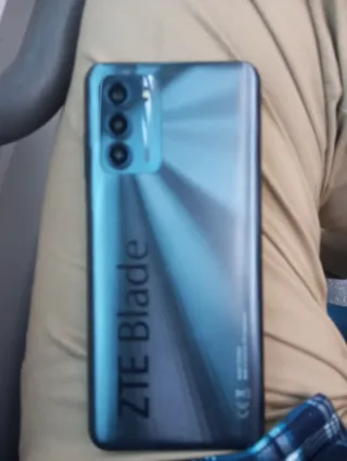 Teléfono ZTE Blade v40 vita  Solo venta en persona