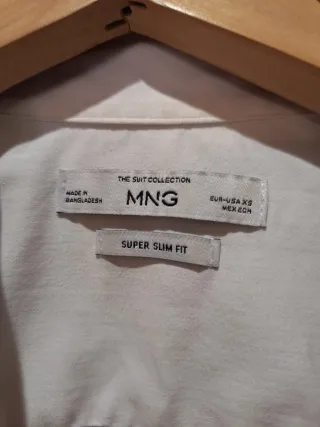 Traje americana talla 40 y pantalón 38 + camisa