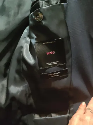 Traje americana talla 40 y pantalón 38 + camisa