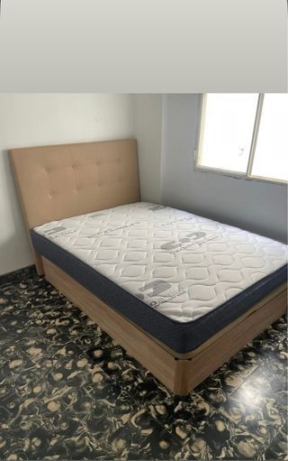 CANAPÉS Y COLCHONES