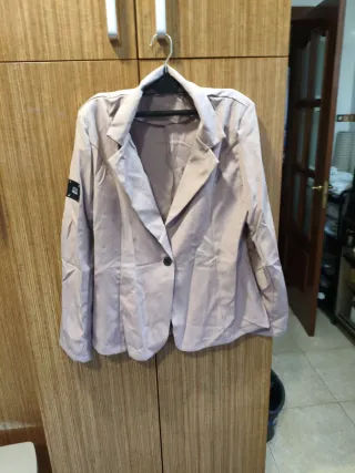 Giacchetta beige da donna