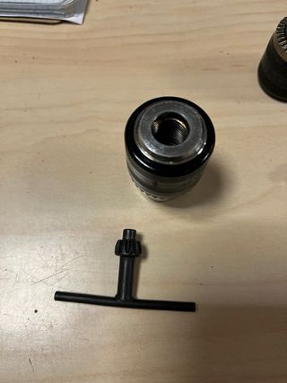 Portabrocas para taladro con llave