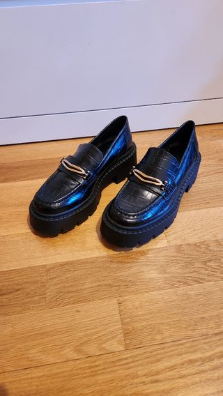 Mocasines Stradivarius negros