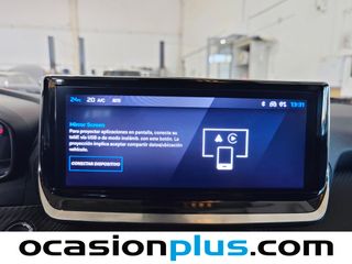 Peugeot 2008 Allure Hybrid eDCS6 100 kW (136 CV)