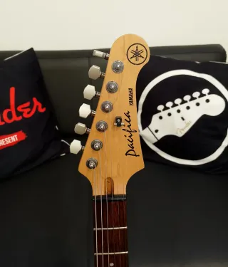 Yamaha Pacifica Brown Burst 1998