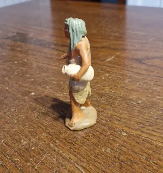 Figura antigua belén